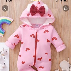Baby Girls Sweet Heart Print Hooded Long Sleeve Jumpsuit